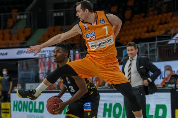 比尔作为联 比尔作为联