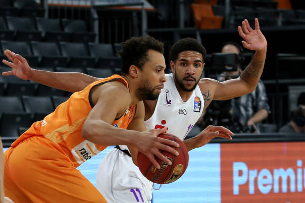 我可以帮你 我可以帮你