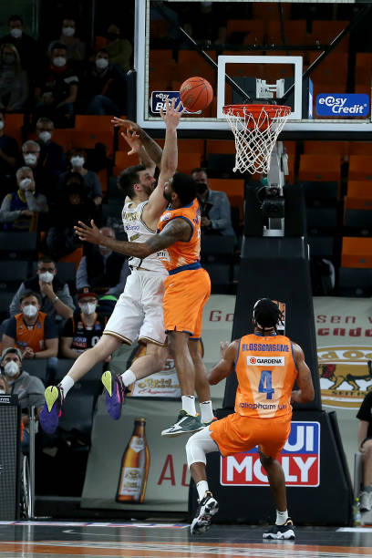 0万欧元 0万欧元