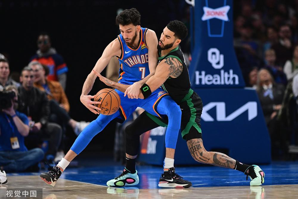 更多的传球 更多的传球